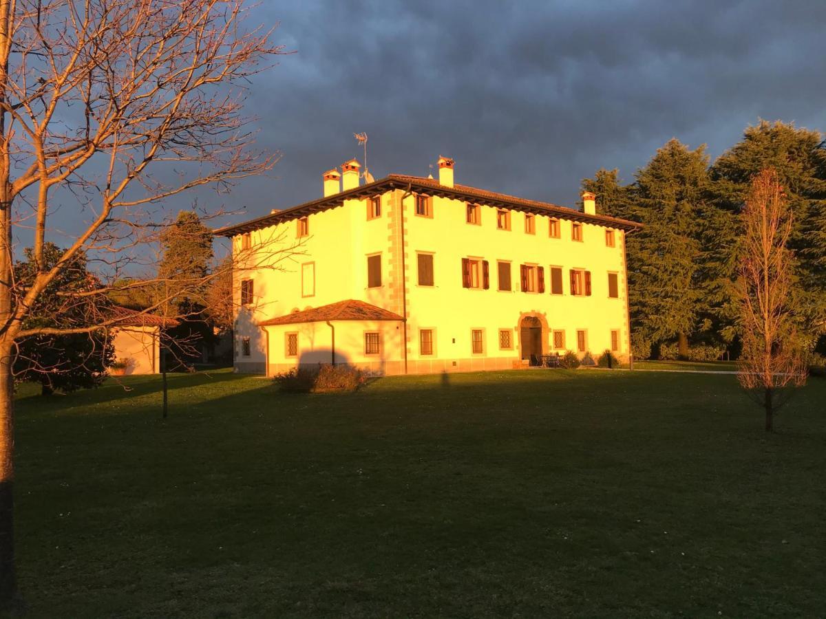 Villa Minini Bed & Breakfast Rive d'Arcano Eksteriør bilde
